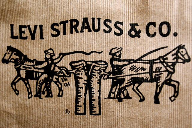 Оригинальный логотим торговой марки Levi Strauss
