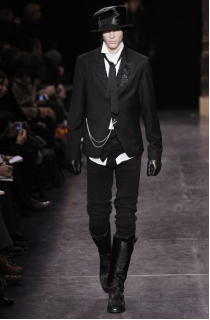 Черный цилиндр Ann Demeulemeester