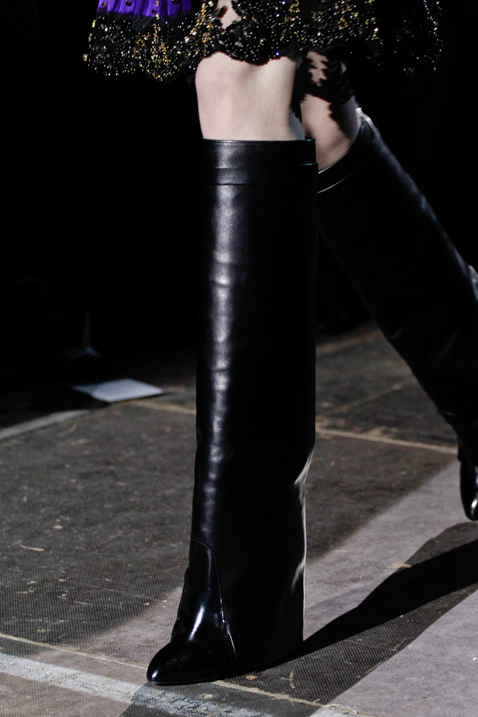 Черные кожаные сапоги Givenchy