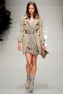 Женский плащ Burberry Prorsum