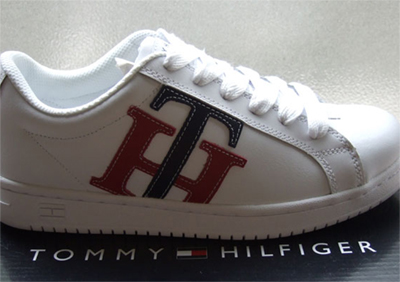  Tommy Hilfiger