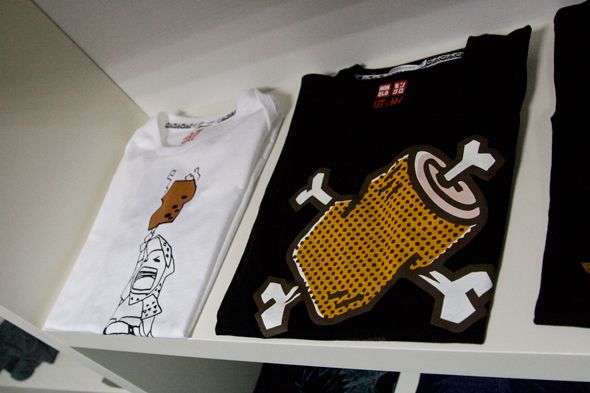 Футболки с принтами из весенне-летней коллекции Uniqlo 2011